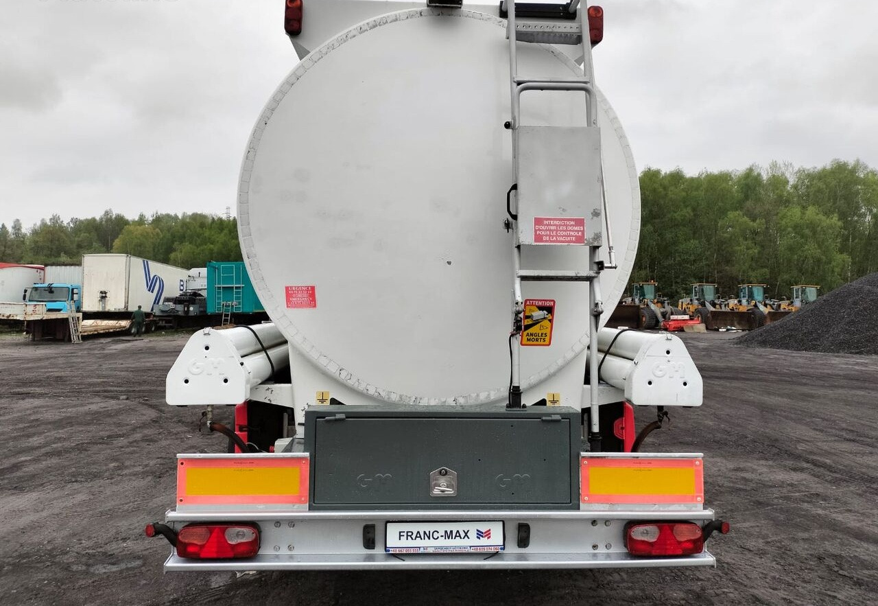 Magyar  - Tank semi-trailer: picture 4 Magyar  - Tank semi-trailer: picture 4