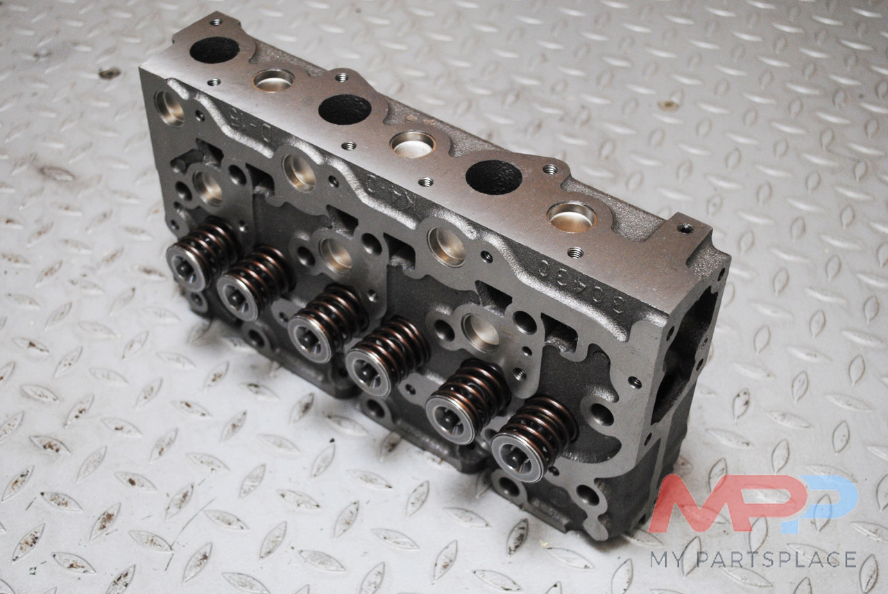 Cilinderkop inclusief kleppen Kubota D1803 D1503 D1403 D1703 - Cylinder head for Construction machinery: picture 1 Cilinderkop inclusief kleppen Kubota D1803 D1503 D1403 D1703 - Cylinder head for Construction machinery: picture 1