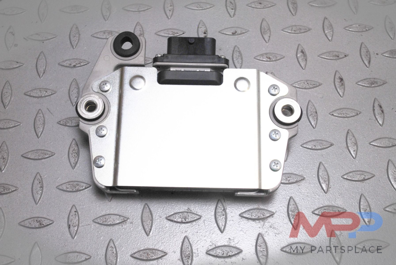 Yanmar ECU Assy - Yanmar 3TNV88 - ECU: picture 2 Yanmar ECU Assy - Yanmar 3TNV88 - ECU: picture 2