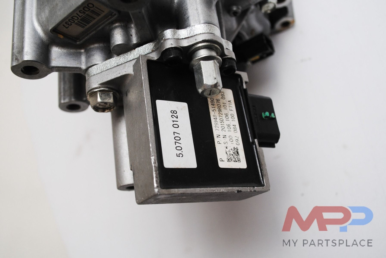 Yanmar Injectiepomp 4TNV98(T) 729948-51490 - Engine: picture 4 Yanmar Injectiepomp 4TNV98(T) 729948-51490 - Engine: picture 4