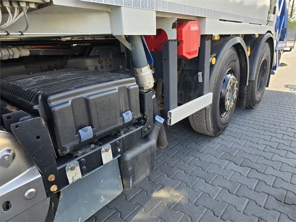 DAF LF 2011 MOL PUSHER 2000 Garbage Truck - Garbage truck: picture 3 DAF LF 2011 MOL PUSHER 2000 Garbage Truck - Garbage truck: picture 3