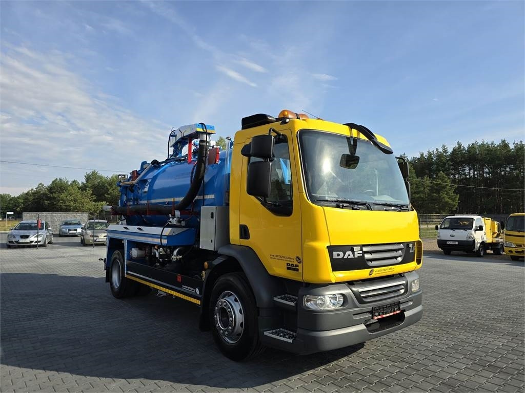 DAF WHALE 2012 WUKO for the collection of liquid waste - Vacuum truck: picture 3 DAF WHALE 2012 WUKO for the collection of liquid waste - Vacuum truck: picture 3