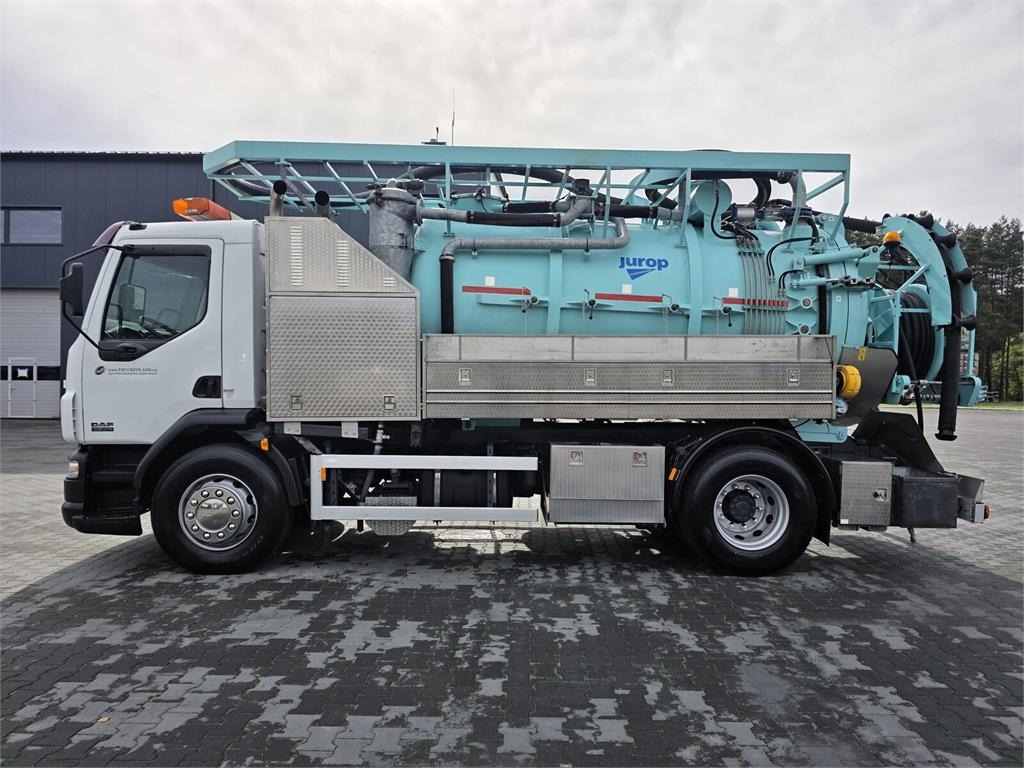 DAF WUKO JUROP KOMBI FOR SEWAGE CLEANING - Vacuum truck: picture 4 DAF WUKO JUROP KOMBI FOR SEWAGE CLEANING - Vacuum truck: picture 4