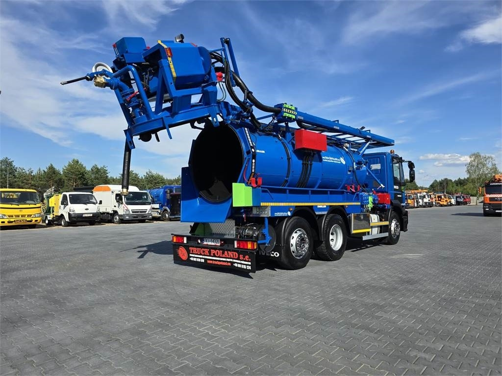 Iveco WUKO MULLER KOMBI FOR CHANNEL CLEANING - Vacuum truck: picture 1 Iveco WUKO MULLER KOMBI FOR CHANNEL CLEANING - Vacuum truck: picture 1