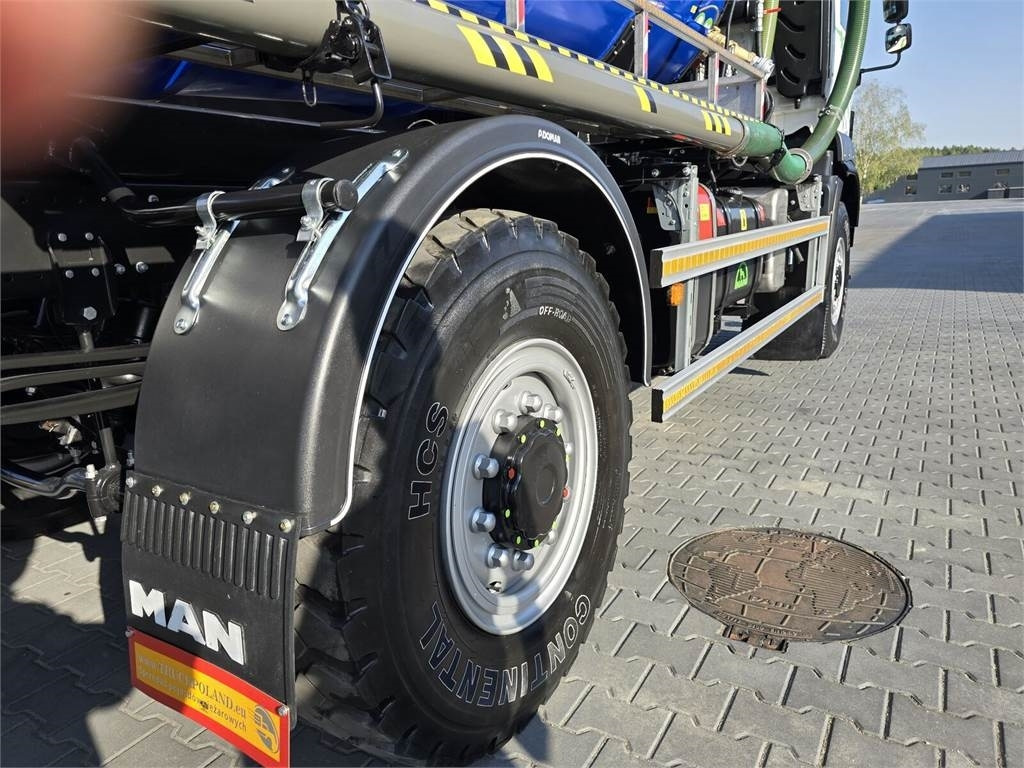 MAN TGM 4x4 GAMON PW8 for collecting liquid waste sepa - Vacuum truck: picture 5 MAN TGM 4x4 GAMON PW8 for collecting liquid waste sepa - Vacuum truck: picture 5