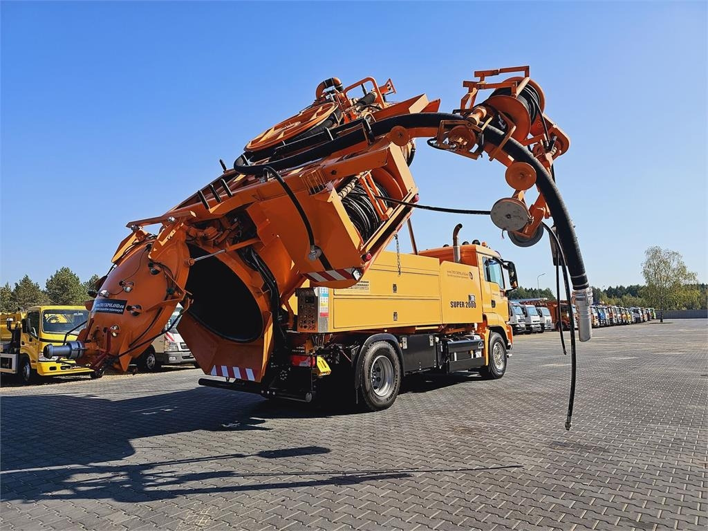 MAN Wiedemann SUPER 2000 4x2 WUKO RECYKLING for collec - Vacuum truck: picture 1 MAN Wiedemann SUPER 2000 4x2 WUKO RECYKLING for collec - Vacuum truck: picture 1