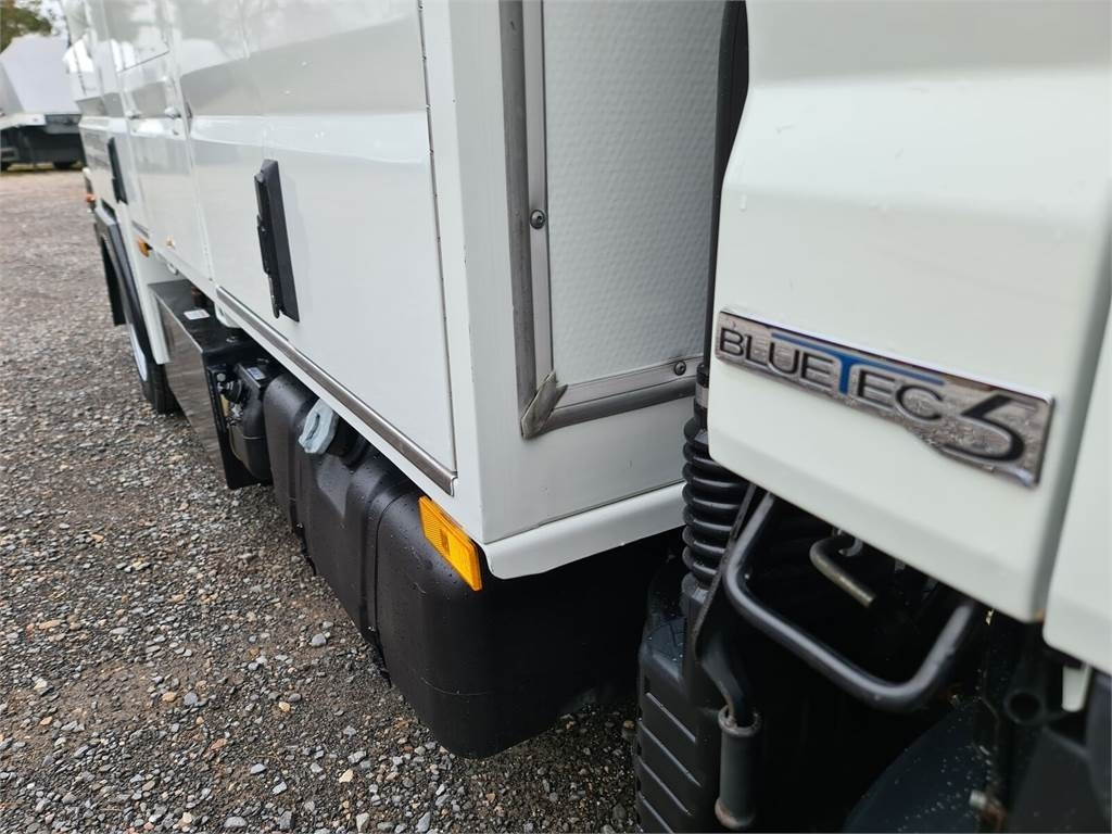 Mitsubishi CANTER odkurzacz koparka ssąca Saugbagger CITY SAU - Excavator: picture 3 Mitsubishi CANTER odkurzacz koparka ssąca Saugbagger CITY SAU - Excavator: picture 3