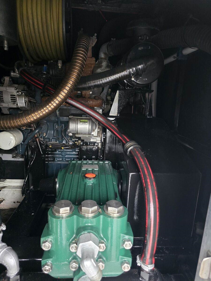 Vacuum truck Mitsubishi RIONED COMBI WUKO FOR CLEANING SEWAGE: picture 11