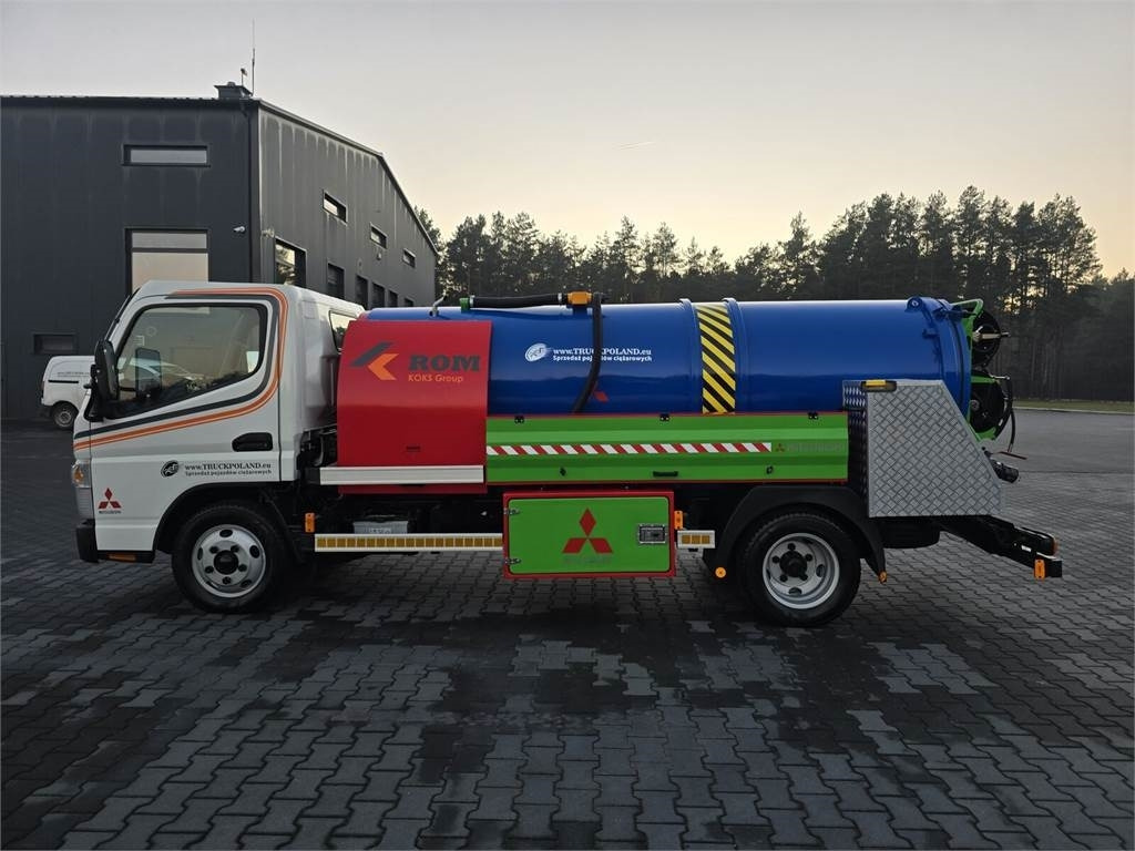 Mitsubishi ROM KOKS SMART COMBI WUKO HOT WATER FOR CLEANING S - Vacuum truck: picture 4 Mitsubishi ROM KOKS SMART COMBI WUKO HOT WATER FOR CLEANING S - Vacuum truck: picture 4