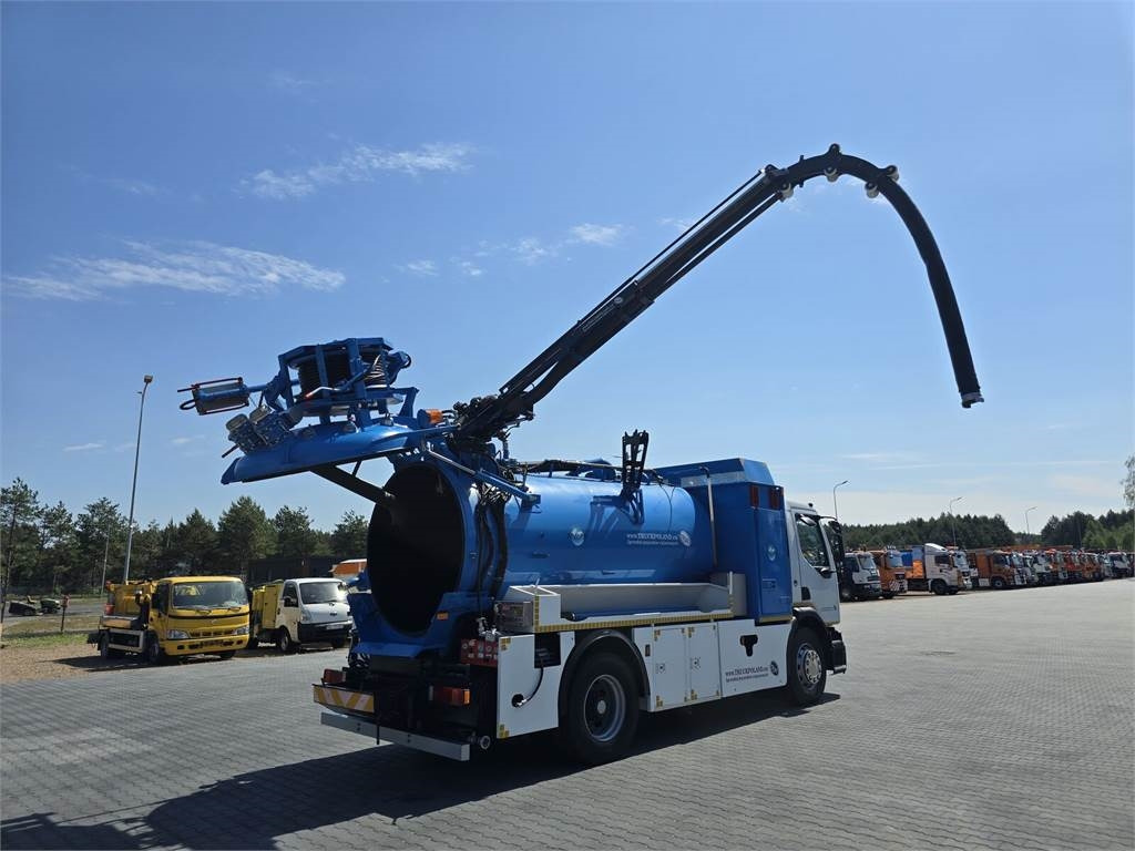Vacuum truck Renault WUKO RIVARD for collecting liquid waste: picture 28 Vacuum truck Renault WUKO RIVARD for collecting liquid waste: picture 28