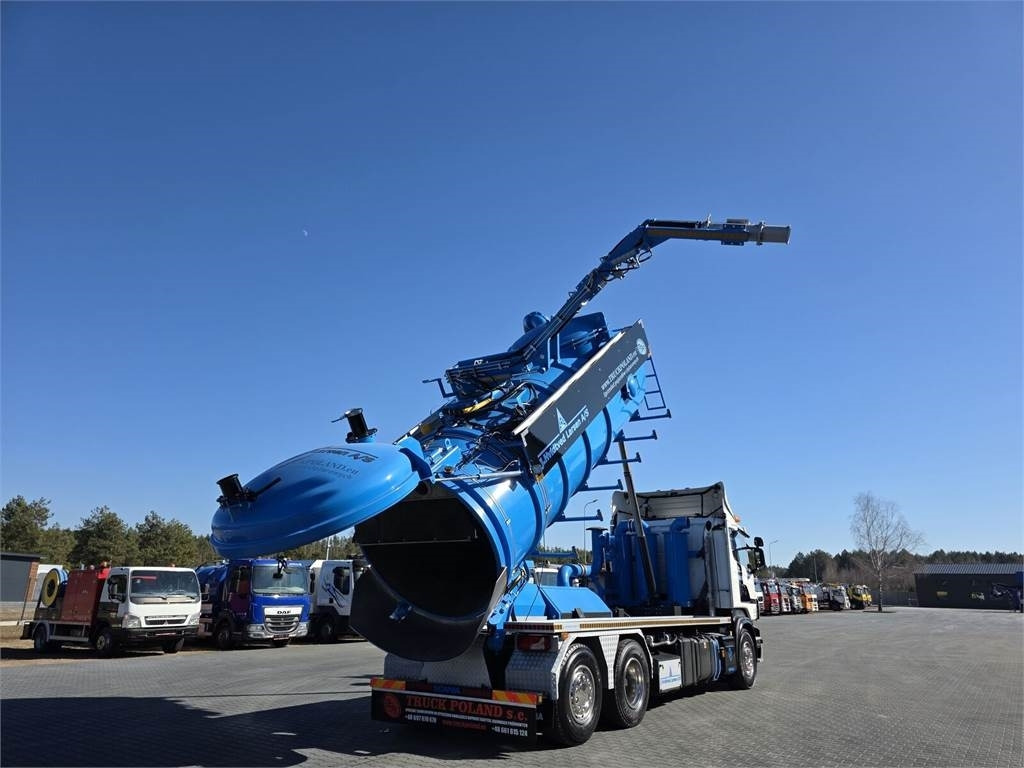 Scania Larsen FlexVac 311 Vacuum suction loader  - Vacuum truck: picture 1 Scania Larsen FlexVac 311 Vacuum suction loader  - Vacuum truck: picture 1
