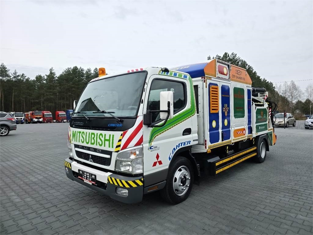 Mitsubishi CANTER RSP odkurzacz koparka ssąca Saugbagger CITY - Utility/ Special vehicle: picture 3 Mitsubishi CANTER RSP odkurzacz koparka ssąca Saugbagger CITY - Utility/ Special vehicle: picture 3