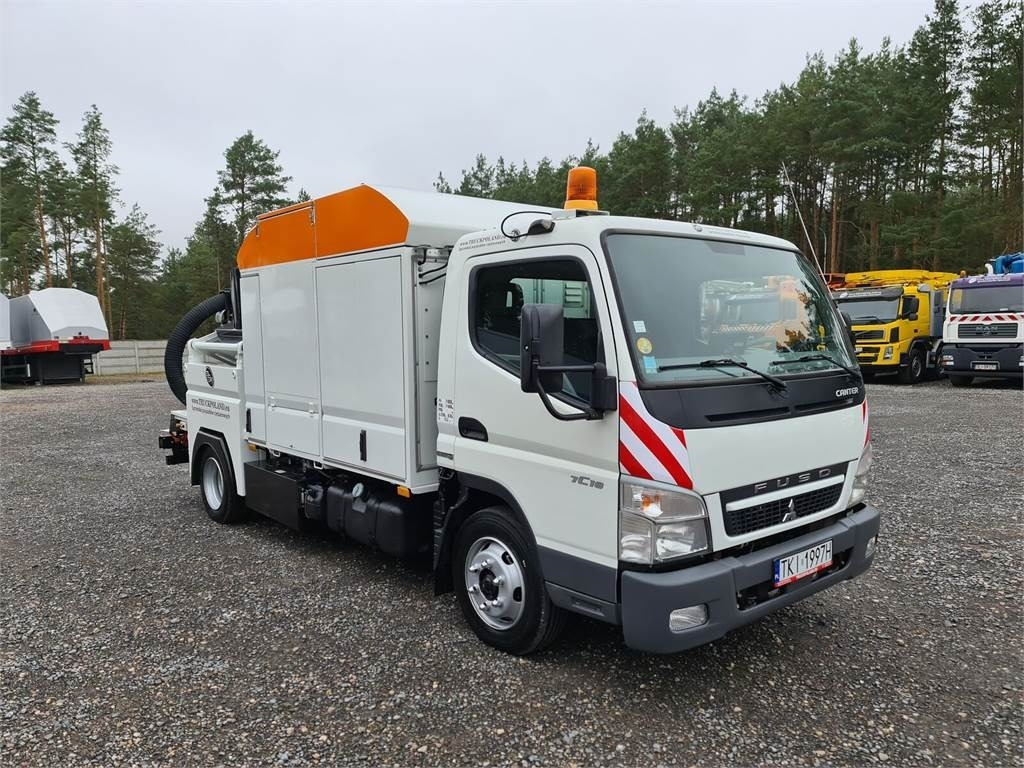 Mitsubishi CANTER RSP odkurzacz koparka ssąca Saugbagger CITY - Utility/ Special vehicle: picture 2 Mitsubishi CANTER RSP odkurzacz koparka ssąca Saugbagger CITY - Utility/ Special vehicle: picture 2