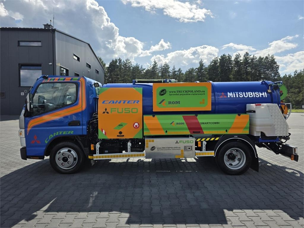 Mitsubishi ROM KOKS SMART COMBI WUKO HOT WATER FOR CLEANING S - Utility/ Special vehicle: picture 4 Mitsubishi ROM KOKS SMART COMBI WUKO HOT WATER FOR CLEANING S - Utility/ Special vehicle: picture 4