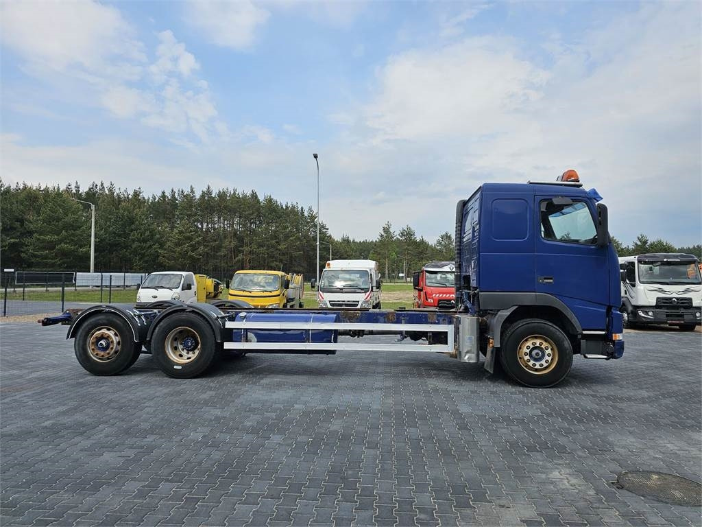 Volvo FH 16 470 KM 6x2 low mileage 229700 km !!!! - Container transporter/ Swap body truck: picture 5 Volvo FH 16 470 KM 6x2 low mileage 229700 km !!!! - Container transporter/ Swap body truck: picture 5