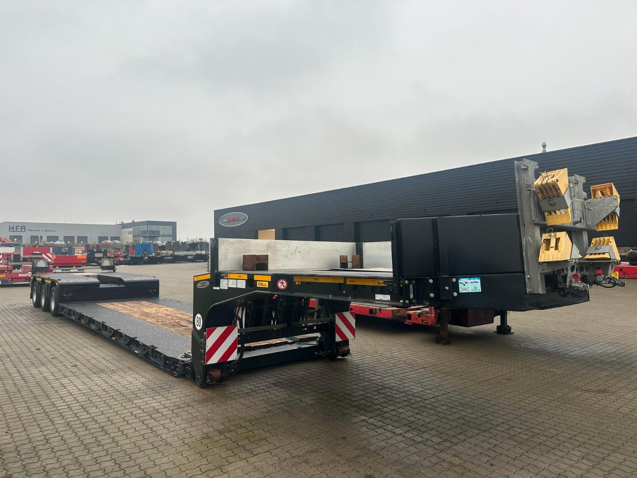 Doll 3 achs tiefbett / ausziehbar - Low loader semi-trailer: picture 1 Doll 3 achs tiefbett / ausziehbar - Low loader semi-trailer: picture 1