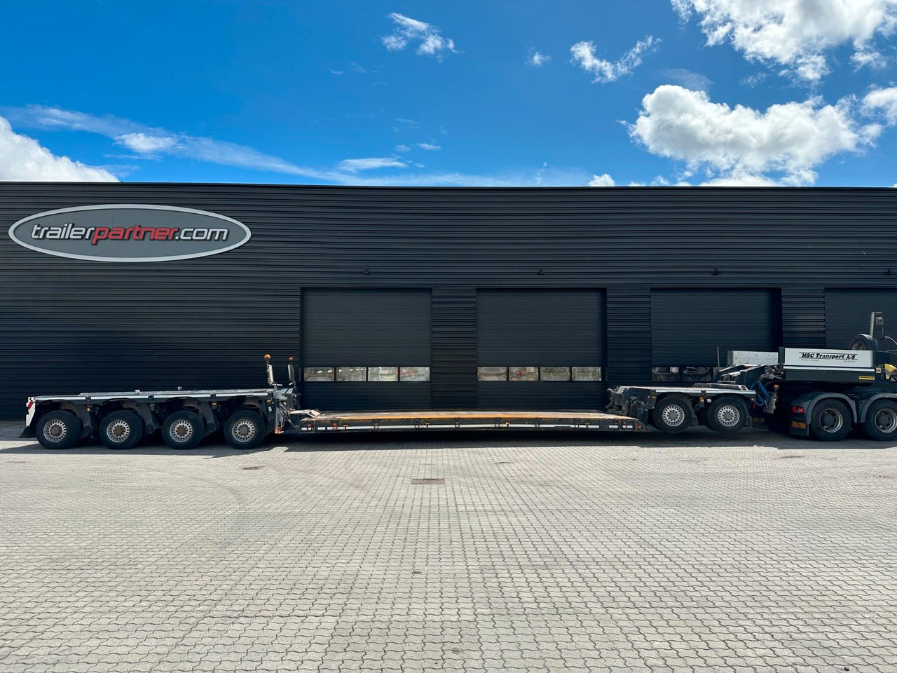 Faymonville 2+4 Tiefbett Faymonville 2+4 Tiefbett - Low loader semi-trailer: picture 1 Faymonville 2+4 Tiefbett Faymonville 2+4 Tiefbett - Low loader semi-trailer: picture 1