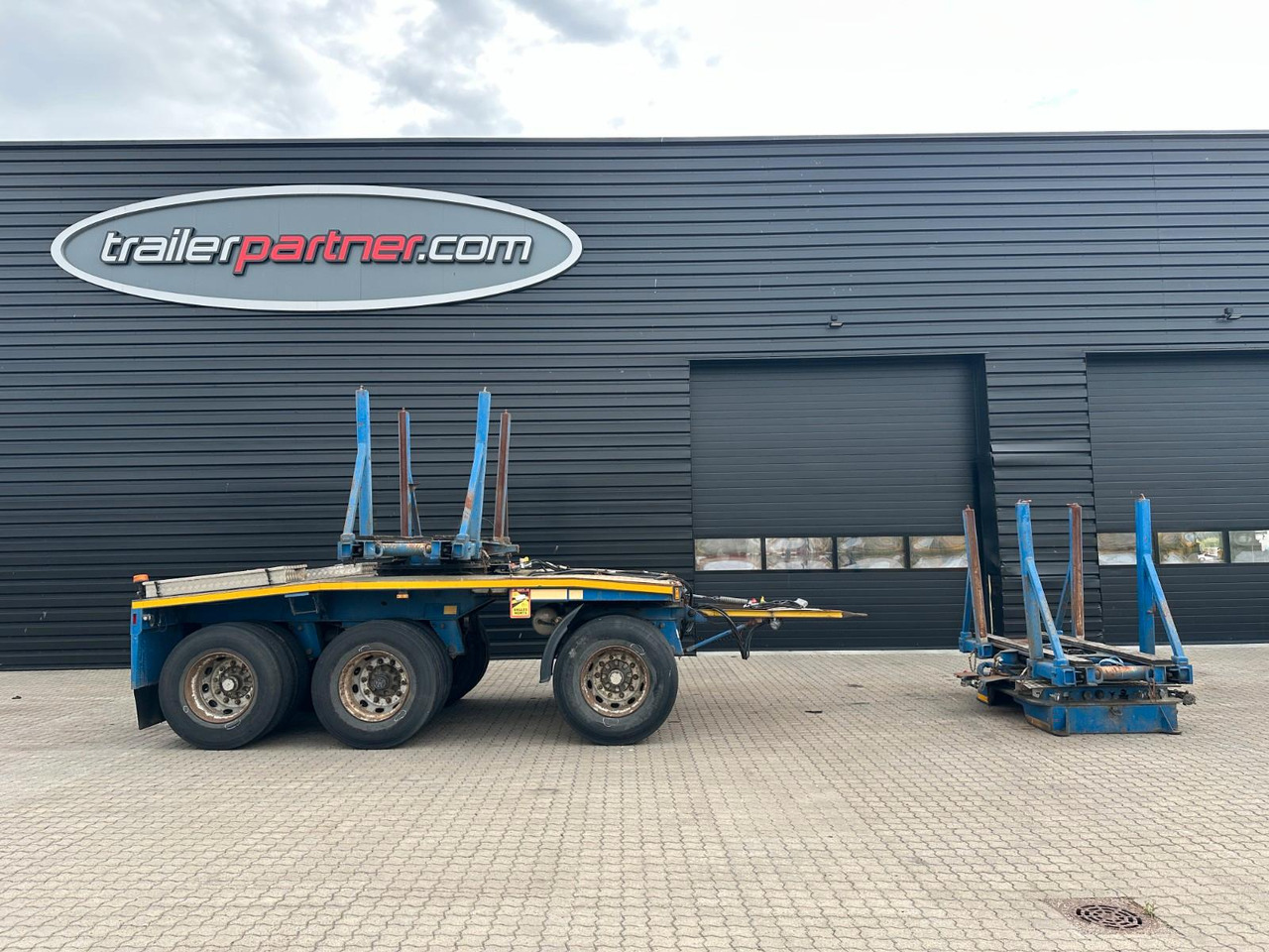 Faymonville 3 achs nachläufer - Low loader semi-trailer: picture 1 Faymonville 3 achs nachläufer - Low loader semi-trailer: picture 1