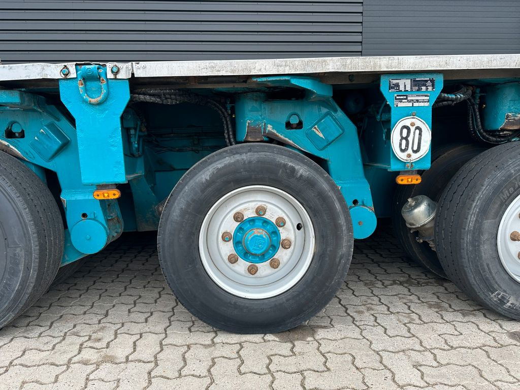 Low loader semi-trailer Goldhofer THP 2+4 XLE baggerbett Goldhofer THP 2+4 XLE baggerbett: picture 13 Low loader semi-trailer Goldhofer THP 2+4 XLE baggerbett Goldhofer THP 2+4 XLE baggerbett: picture 13