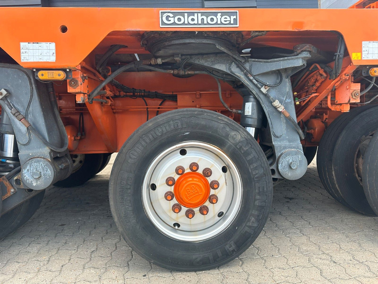 Low loader semi-trailer Goldhofer THP 3+5 XLE: picture 13