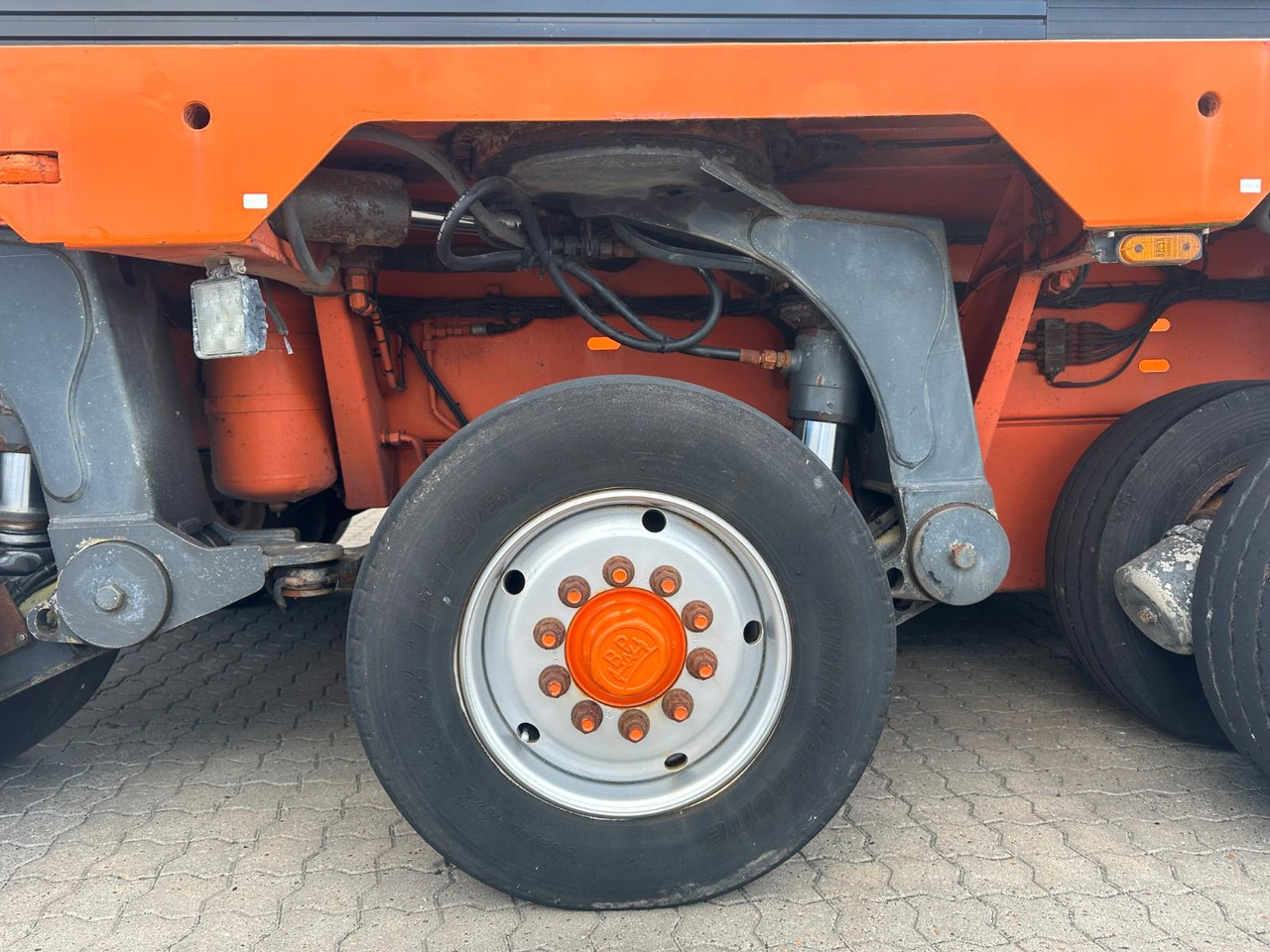 Goldhofer THP 3+5 XLE - Low loader semi-trailer: picture 4 Goldhofer THP 3+5 XLE - Low loader semi-trailer: picture 4