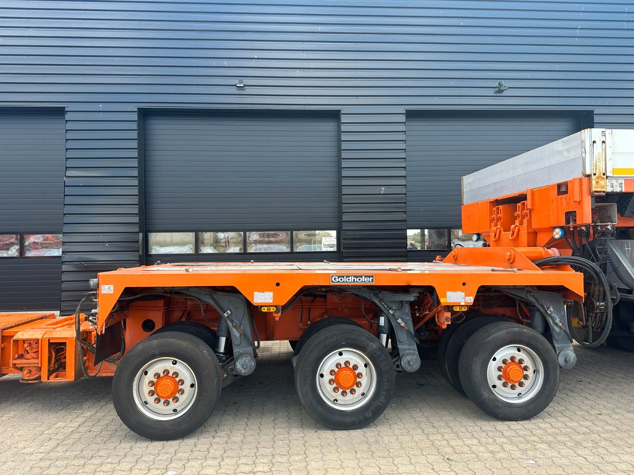Low loader semi-trailer Goldhofer THP 3+5 XLE: picture 11