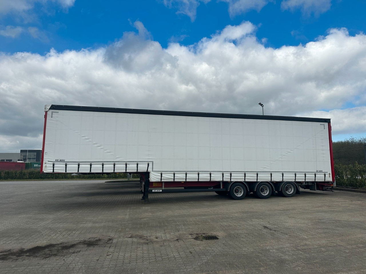 Kel-Berg 3 achs D600V/XL - Curtainsider semi-trailer: picture 4 Kel-Berg 3 achs D600V/XL - Curtainsider semi-trailer: picture 4
