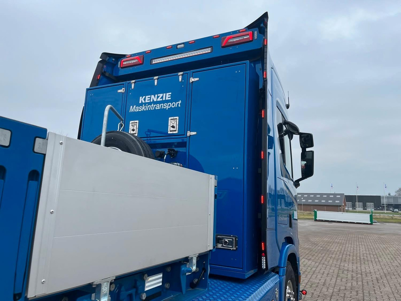 Scania R 770 V8 6x4 / HYDRAULIK - Tractor unit: picture 3 Scania R 770 V8 6x4 / HYDRAULIK - Tractor unit: picture 3