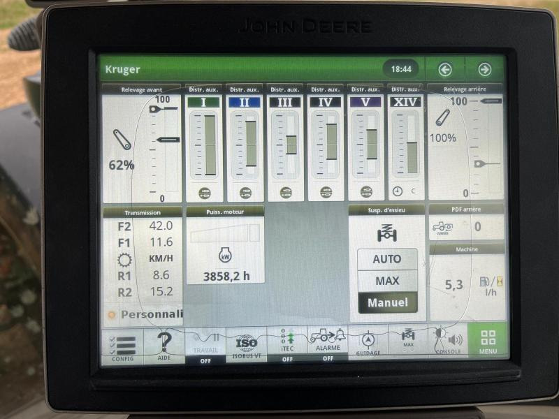 John Deere 8R 8370R - Farm tractor: picture 5 John Deere 8R 8370R - Farm tractor: picture 5