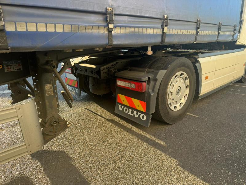 Volvo FH 500 - Tractor unit: picture 5 Volvo FH 500 - Tractor unit: picture 5