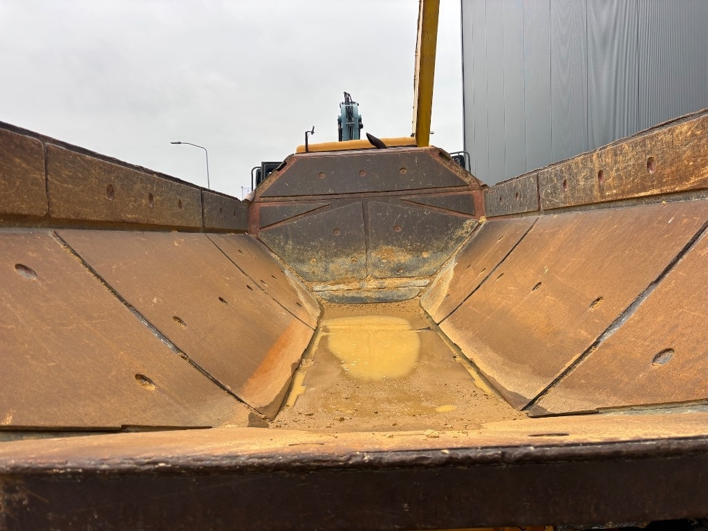 Articulated dumper Bell B 25 D - B25D - B 30: picture 15