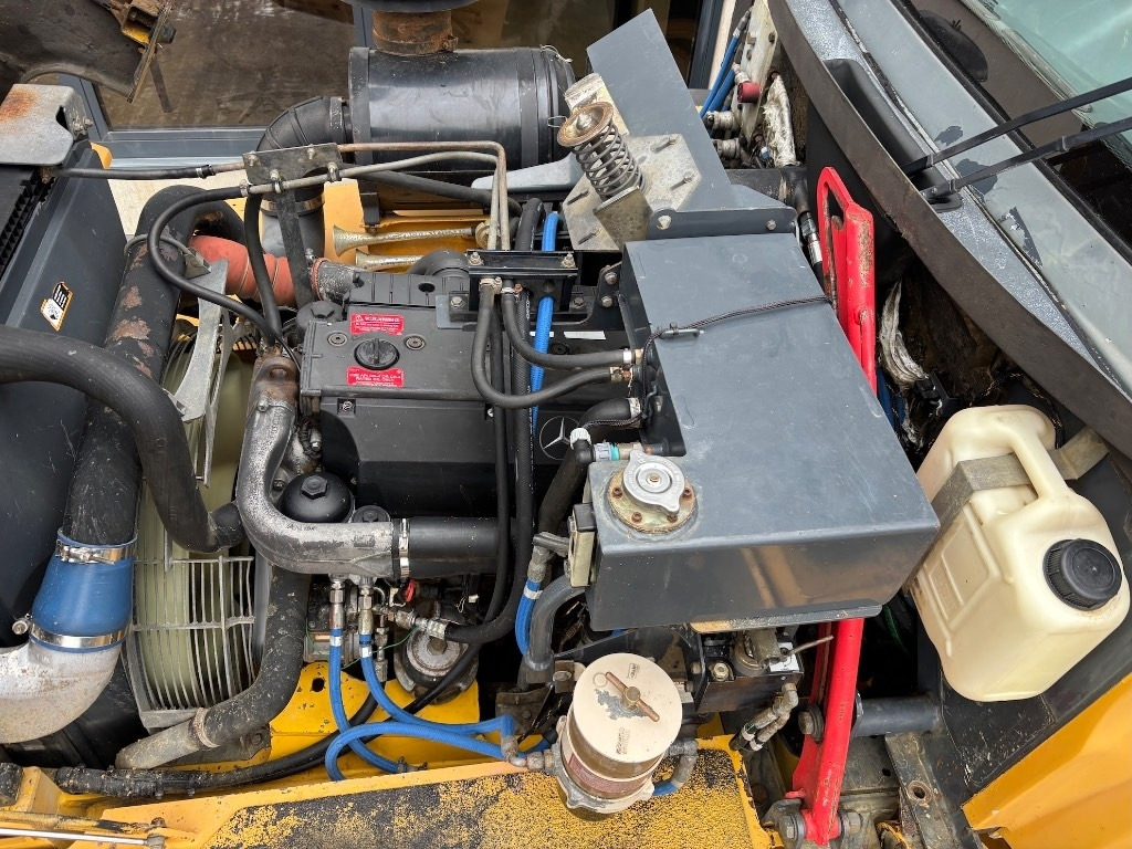 Articulated dumper Bell B 25 D - B25D - B 30: picture 21