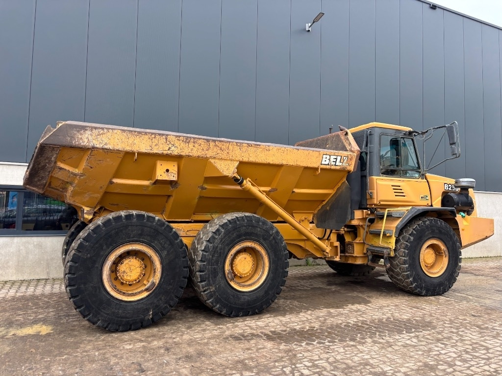 Articulated dumper Bell B 25 D - B25D - B 30: picture 8