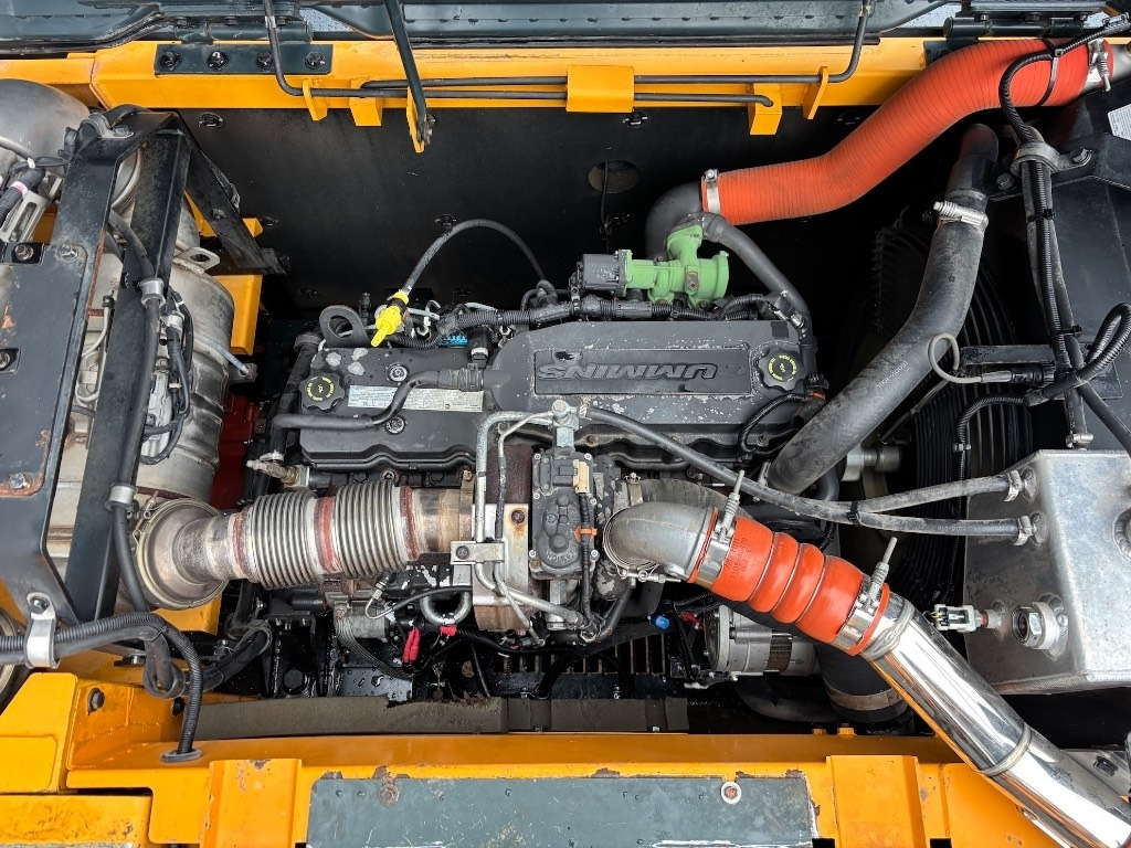 Crawler excavator Hyundai HX 300 L - HX300 - HX300L: picture 21 Crawler excavator Hyundai HX 300 L - HX300 - HX300L: picture 21