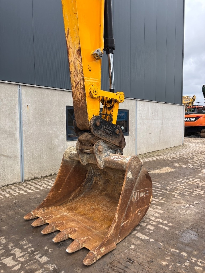 Crawler excavator JCB 220 XL 4F -- 220X lc -- 220 X LC: picture 11