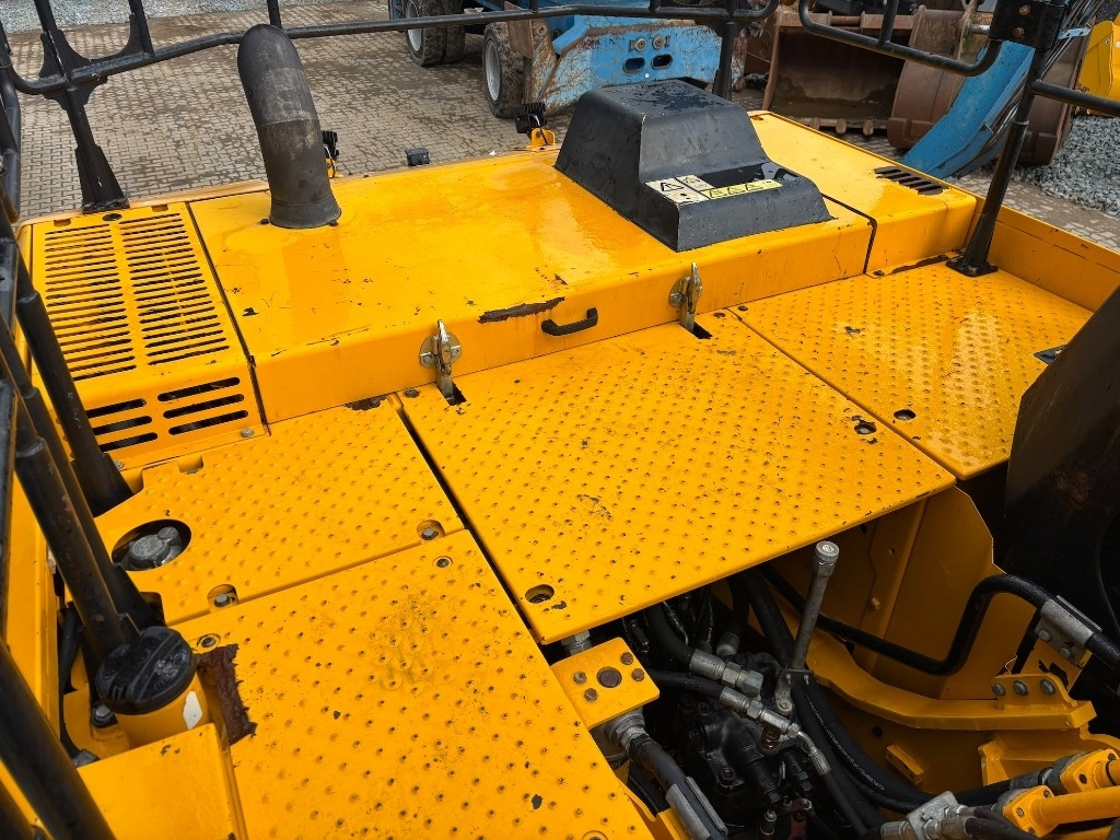 Crawler excavator JCB 220 XL 4F -- 220X lc -- 220 X LC: picture 29