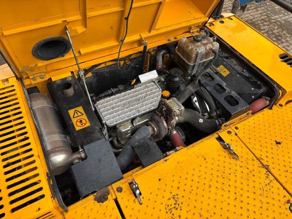 Crawler excavator JCB 220 XL 4F -- 220X lc -- 220 X LC: picture 21