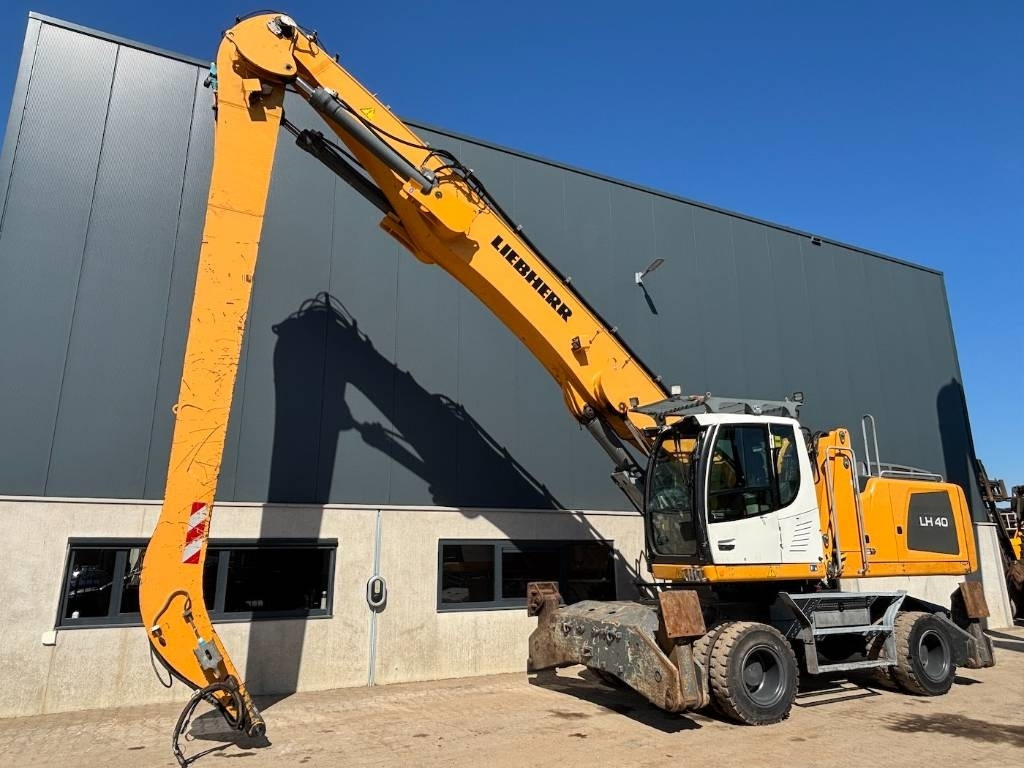 Liebherr LH 40 -- LH40 -- 20kw mozelt generator - Waste/ Industry handler: picture 3 Liebherr LH 40 -- LH40 -- 20kw mozelt generator - Waste/ Industry handler: picture 3