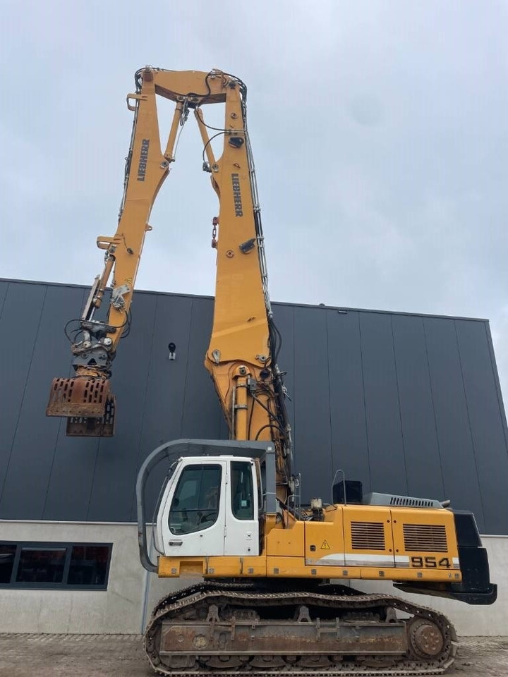 Liebherr R 954 C HDV -- 28 mtr -- High Reach Demolition - Demolition excavator: picture 2 Liebherr R 954 C HDV -- 28 mtr -- High Reach Demolition - Demolition excavator: picture 2