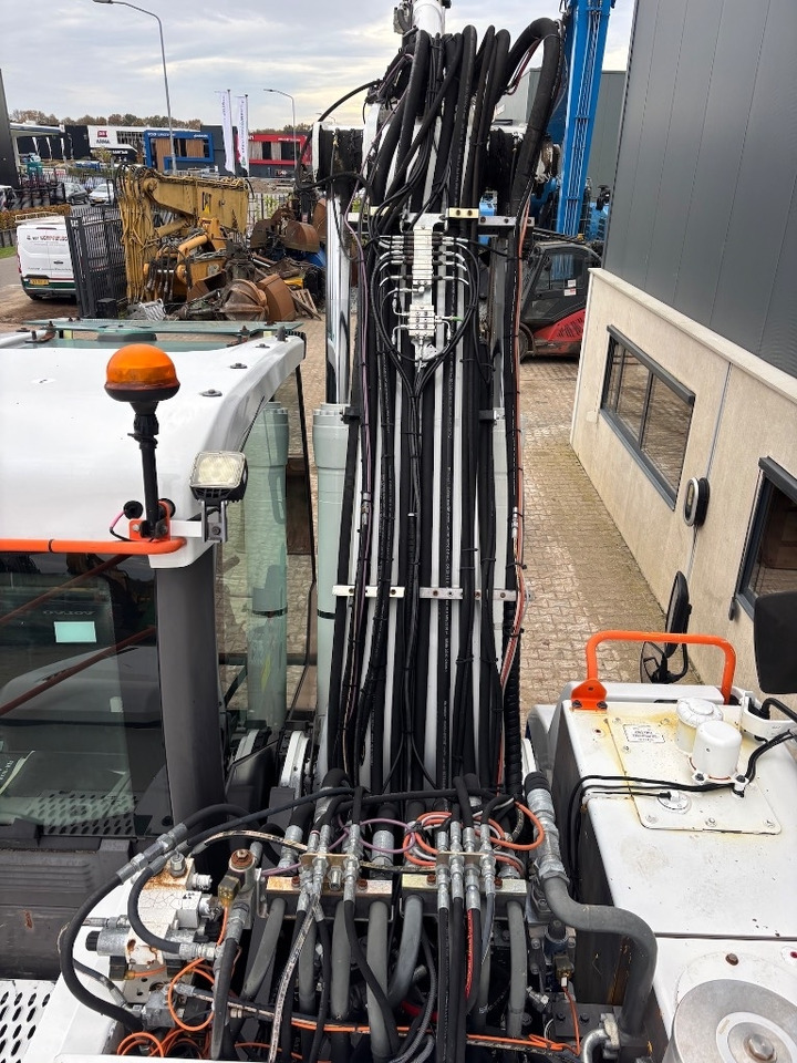 Wheel excavator Volvo EW 210 D - EW210 - EW210D - EW 180 - EW 240: picture 45 Wheel excavator Volvo EW 210 D - EW210 - EW210D - EW 180 - EW 240: picture 45