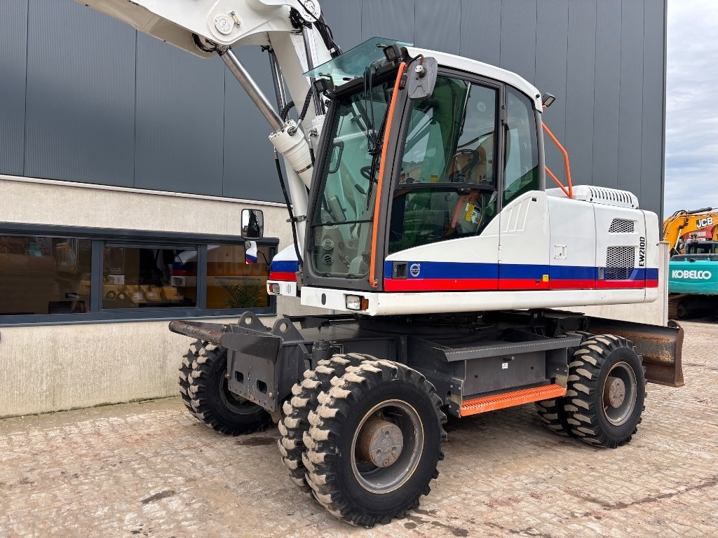 Wheel excavator Volvo EW 210 D - EW210 - EW210D - EW 180 - EW 240: picture 26 Wheel excavator Volvo EW 210 D - EW210 - EW210D - EW 180 - EW 240: picture 26