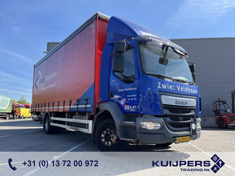 DAF LF 210 FA / 12 Ton / 449 dkm / Curtainside / Loadlift / APK TUV 06-25 - Curtainsider truck: picture 1 DAF LF 210 FA / 12 Ton / 449 dkm / Curtainside / Loadlift / APK TUV 06-25 - Curtainsider truck: picture 1
