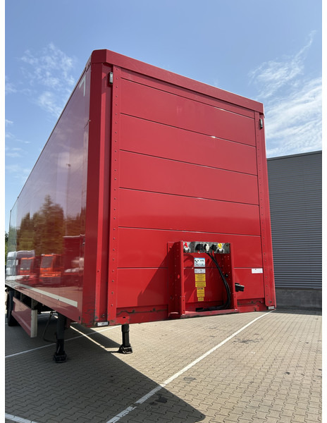 Closed box semi-trailer Groenewegen Jumbo / City / Box / Laadklep 2500 kg: picture 14 Closed box semi-trailer Groenewegen Jumbo / City / Box / Laadklep 2500 kg: picture 14