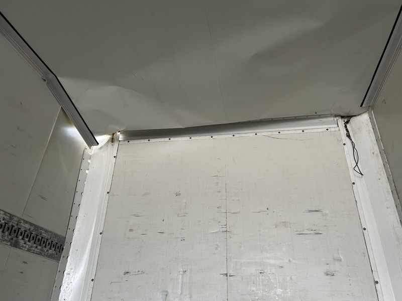 Krone DryLiner / Box / Front Damage / BPW Drum / APK TUV 12-25 - Closed box semi-trailer: picture 4 Krone DryLiner / Box / Front Damage / BPW Drum / APK TUV 12-25 - Closed box semi-trailer: picture 4