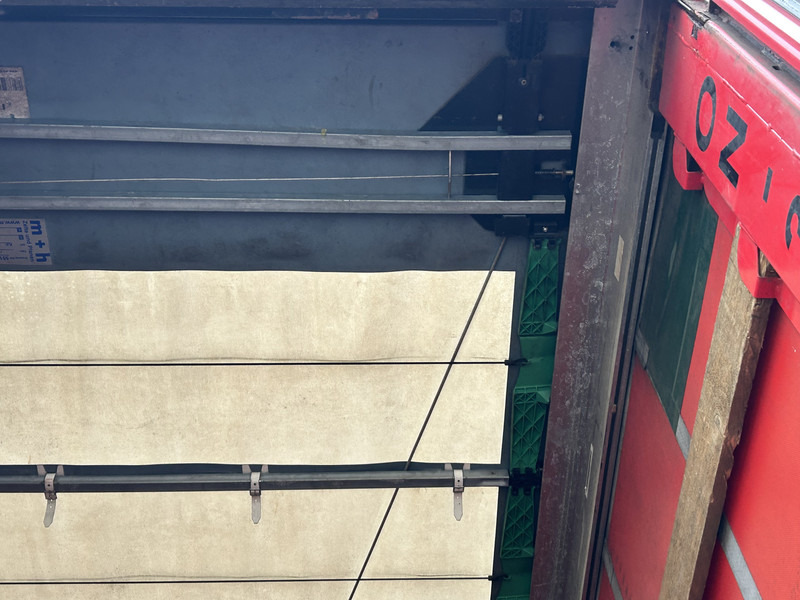 Krone Profi Liner / Mega / Curtainside / BPW Drum / NL Trailer - Curtainsider semi-trailer: picture 4 Krone Profi Liner / Mega / Curtainside / BPW Drum / NL Trailer - Curtainsider semi-trailer: picture 4