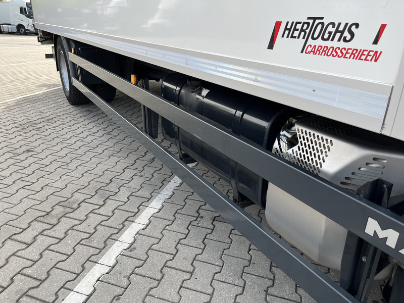 Box truck MAN TGM 18.250 TN / 18 Ton / 2023 / Box 7.5 mtr / Laadklep 2000 kg / APK 07-26: picture 18