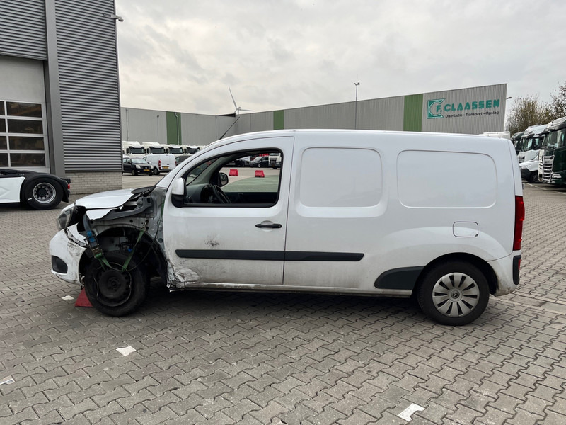 Mercedes-Benz Citan 109 CDI / Extra Lang / UNFALL / DAMAGE - Small van: picture 4 Mercedes-Benz Citan 109 CDI / Extra Lang / UNFALL / DAMAGE - Small van: picture 4