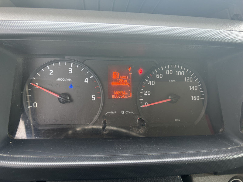 Nissan Cabstar NT400 / Duo Temp Frigo -30 gr / 146 dkm / Blad - Blad / APK TUV 03-26 - Refrigerated van: picture 4 Nissan Cabstar NT400 / Duo Temp Frigo -30 gr / 146 dkm / Blad - Blad / APK TUV 03-26 - Refrigerated van: picture 4