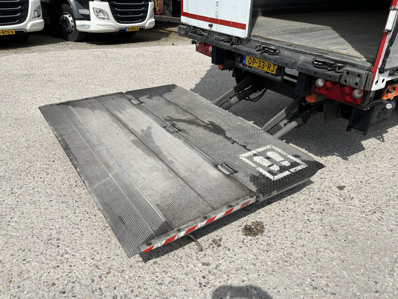 Schmitz Cargobull SCB S2 / Box Trailer / Loadlift / APK TUV 06-25 - Low loader semi-trailer: picture 5 Schmitz Cargobull SCB S2 / Box Trailer / Loadlift / APK TUV 06-25 - Low loader semi-trailer: picture 5