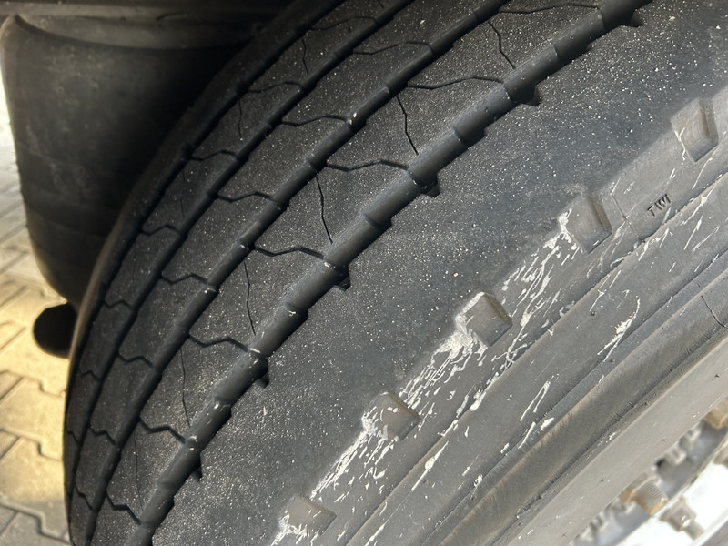 Closed box semi-trailer Schmitz Cargobull SCB S3B / Box Trailer / 2x Liftas / APK TUV 09-26: picture 11